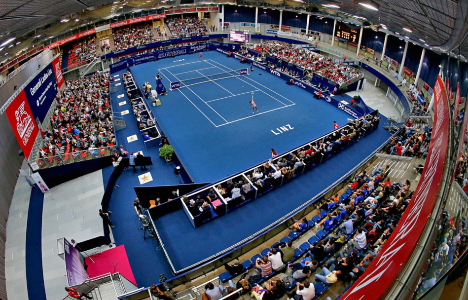 Tips Arena - Center Court © Helmut Plohberger