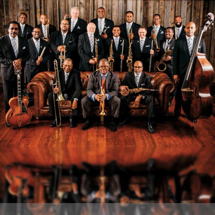The Count Basie Orchestra © The Count Basie Orchestra