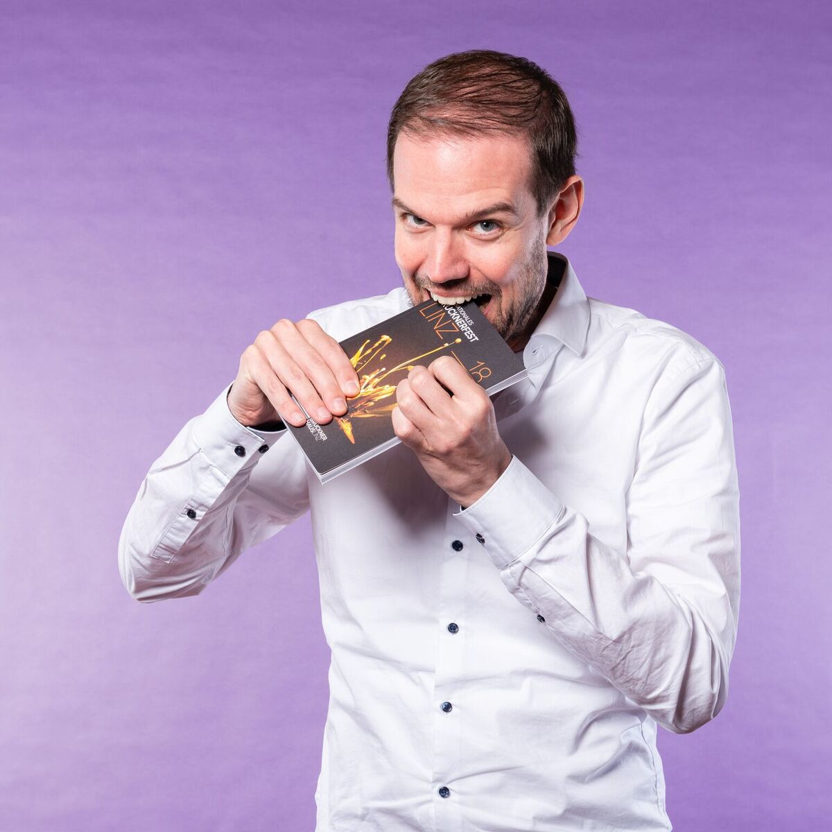 Mag. Jan David Schmitz, Leiter Programmplanung, Dramaturgie und szenische Projekte, Linz